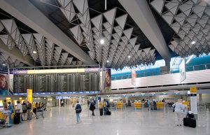 L’aéroport de Francfort teste la diffusion Auracast