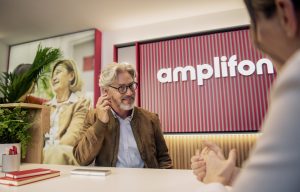 “J’entends très bien”, le nouveau message TV d’Amplifon