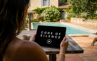 Films, podcasts et séries à mettre entre vos oreilles cet été